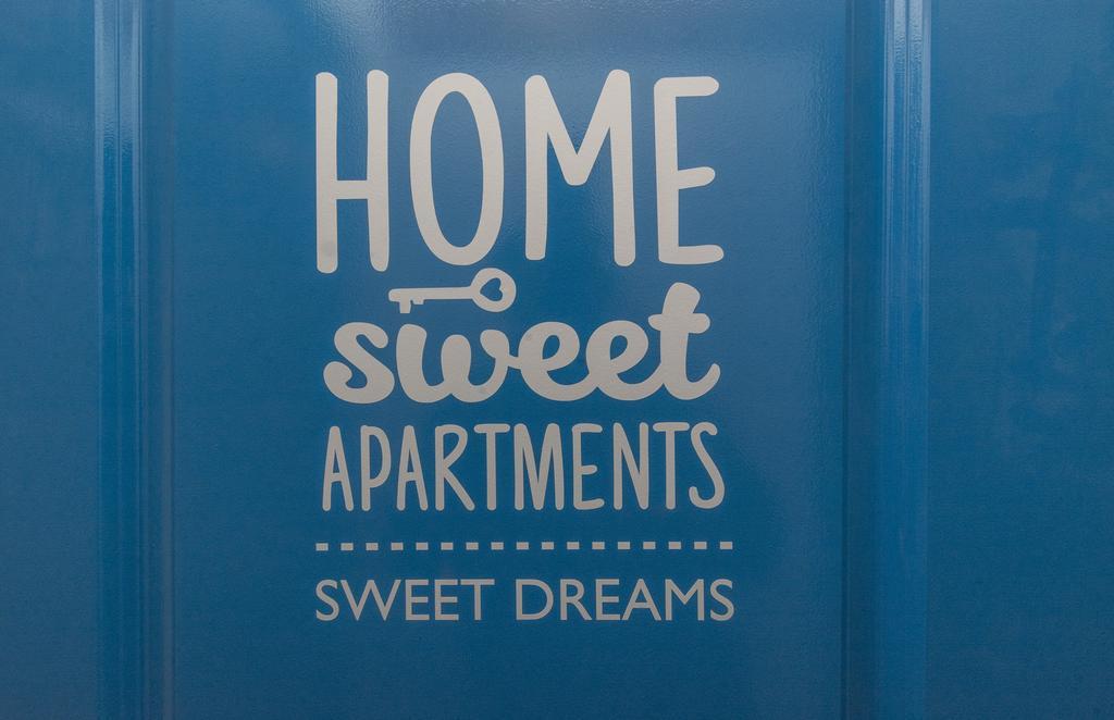 Home Sweet Apartments Lisbona Esterno foto