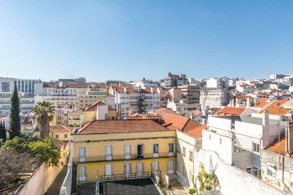 Home Sweet Apartments Lisbona Esterno foto